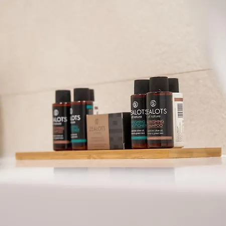 Celine's Rose Apartmanhotel Szkála Potamiász