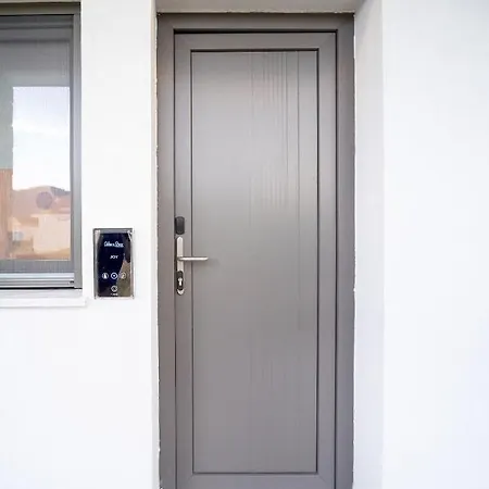 Apartmanhotel Celine's Rose Szkála Potamiász